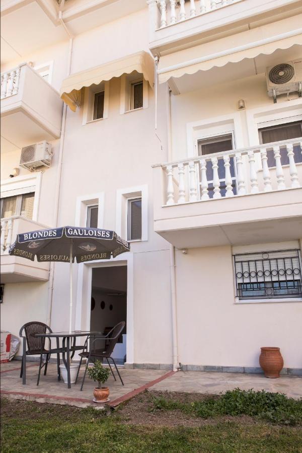ליטוחורון Areti Apartments מראה חיצוני תמונה